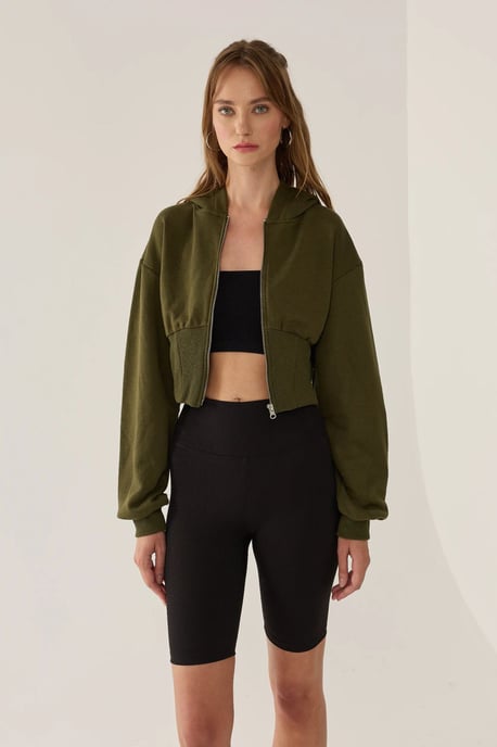 Slim Fit Cropped Hoodie mit Reißverschluss - Image 1