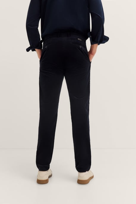 Bugatti Herren Cordhose mit Soft Touch & Stretch-Komfort - Image 2