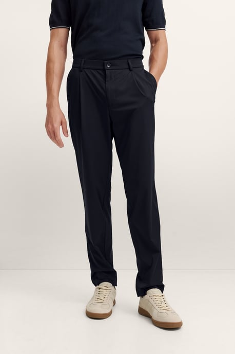 Bugatti Herren Bundfaltenhose mit Flexcity Performance Stretch - Marineblau - Image 1