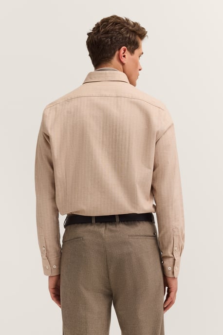 Bugatti Herren Freizeithemd langarm im Modern Fit mit Button-Down Kragen - Image 2