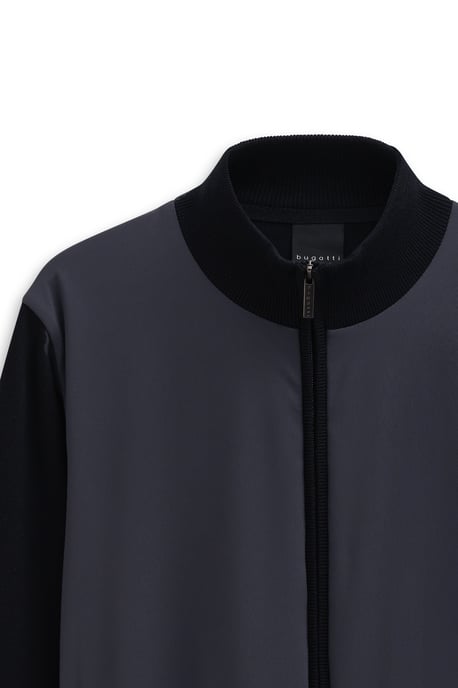 Bugatti Herren Strickjacke mit Stehkragen und Reißverschlusstaschen - Image 5