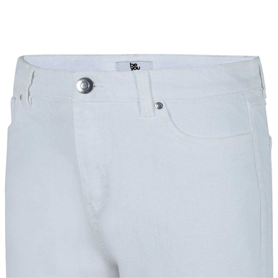 Be You - Jeansshorts für Damen (Weiß) - Image 3