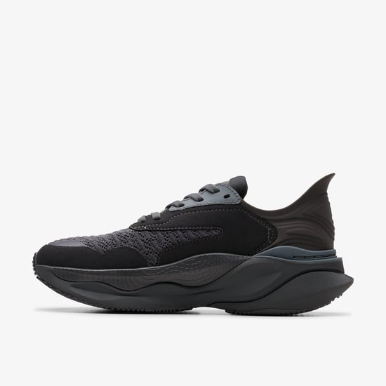 Clarks Pace. Black Sneakers - Image 3