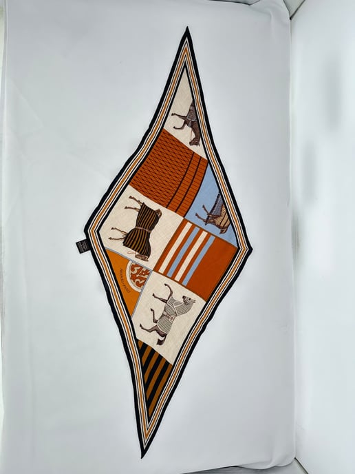 Hermès Schal mit Pferdeprint aus mehrfarbigem Kaschmir - Image 5