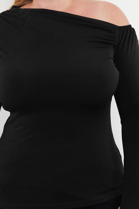 Trendyol Curve Damen Schwarz Einfarbig Lang Tailliert Große Größen Blusen - Image 3