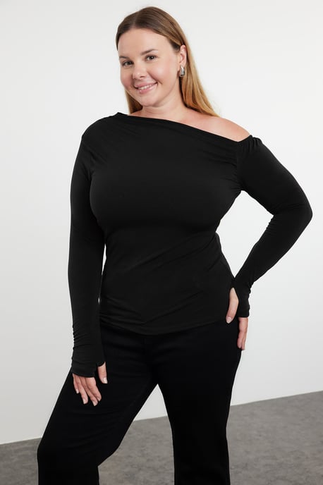 Trendyol Curve Damen Schwarz Einfarbig Lang Tailliert Große Größen Blusen - Image 6