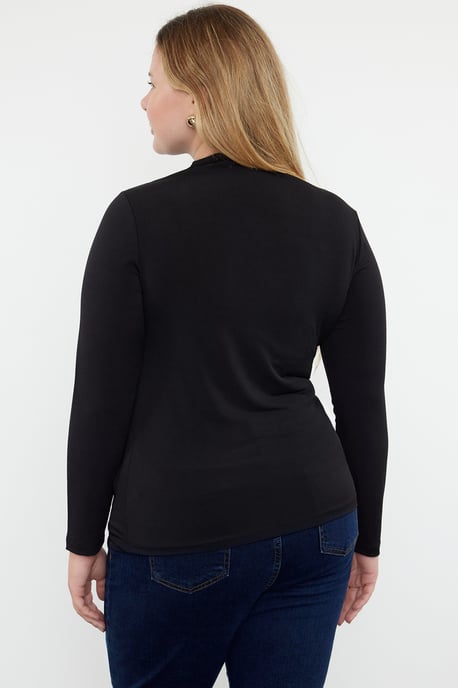 Trendyol Curve Damen Schwarz Einfarbig Lang Tailliert Große Größen Blusen - Image 4
