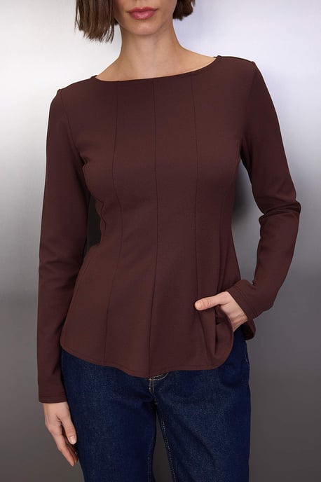 TRENDYOLMİLLA Damen Braun Einfarbig Lang Schößchen Blusen - Image 2