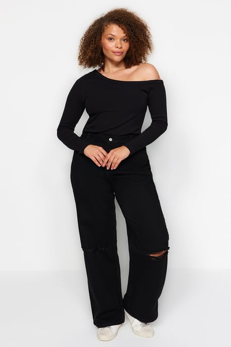 Trendyol Curve Damen Schwarz Einfarbig Lang Tailliert Große Größen Blusen - Image 2