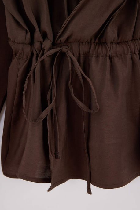 Trendyol Curve Damen Braun Einfarbig Lang, Oversize Große Größen Blusen - Image 5