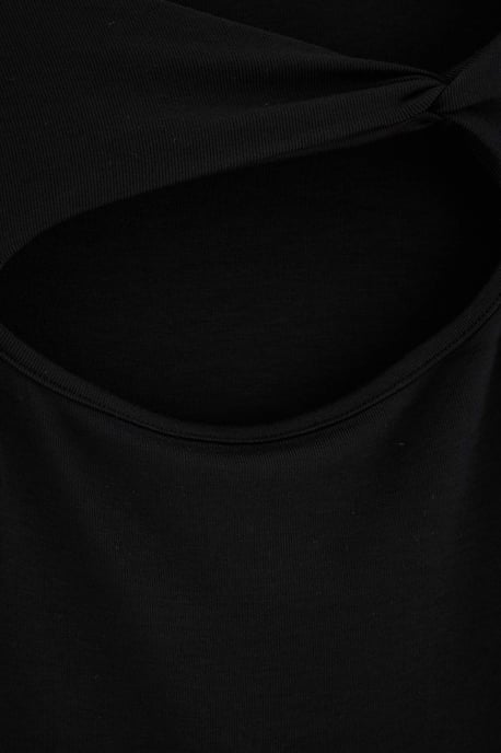 Trendyol Curve Damen Schwarz Einfarbig Lang, Tailliert Große Größen Blusen - Image 3