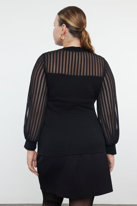 Trendyol Curve Damen Schwarz Einfarbig Lang Tailliert Große Größen Blusen - Image 5
