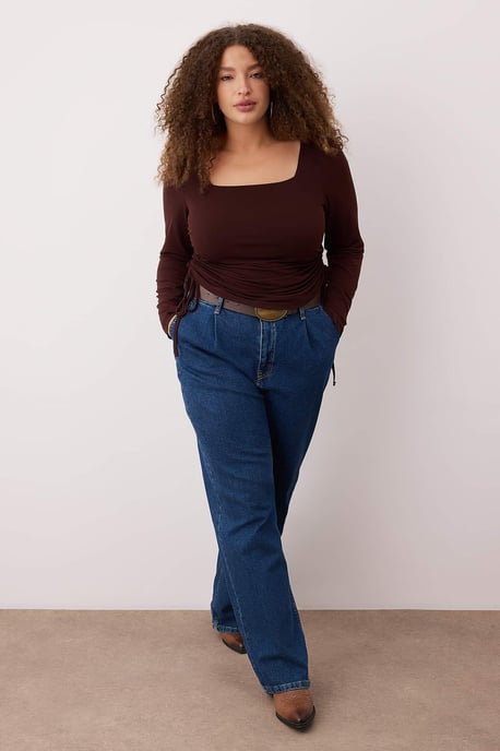 Trendyol Curve Damen Braun Einfarbig Lang Tailliert Große Größen Blusen - Image 1