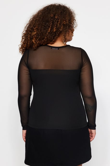 Trendyol Curve Damen Schwarz Einfarbig Lang Tailliert Große Größen Blusen - Image 4