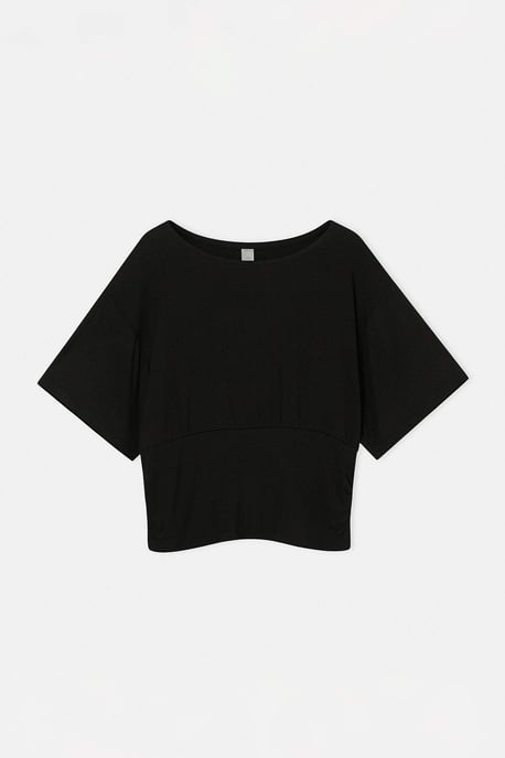 Trendyol Curve Damen Schwarz Gestreift Kurz Regular Fit Große Größen Blusen - Image 3