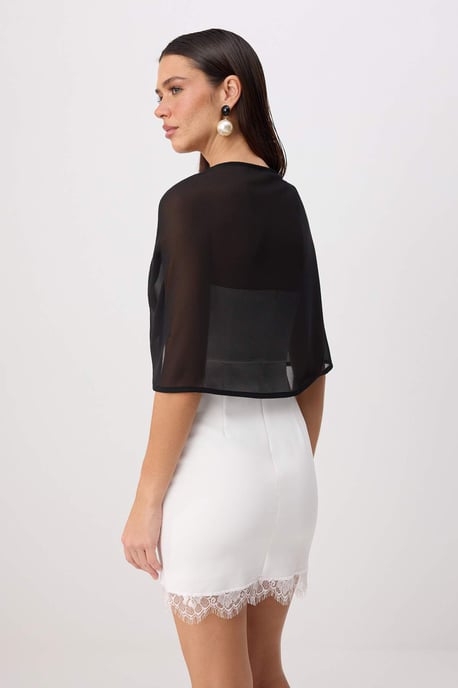 TRENDYOLMİLLA Damen Schwarz Einfarbig Ärmellos Regular Fit Blusen - Image 3