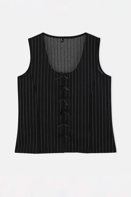 Trendyol Curve Damen Schwarz Gestreift Ärmellos Tailliert Große Größen Blusen - Image 3