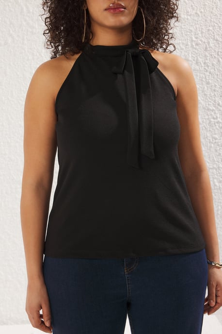 Trendyol Curve Damen Schwarz Einfarbig Ärmellos Tailliert Große Größen Blusen - Image 2
