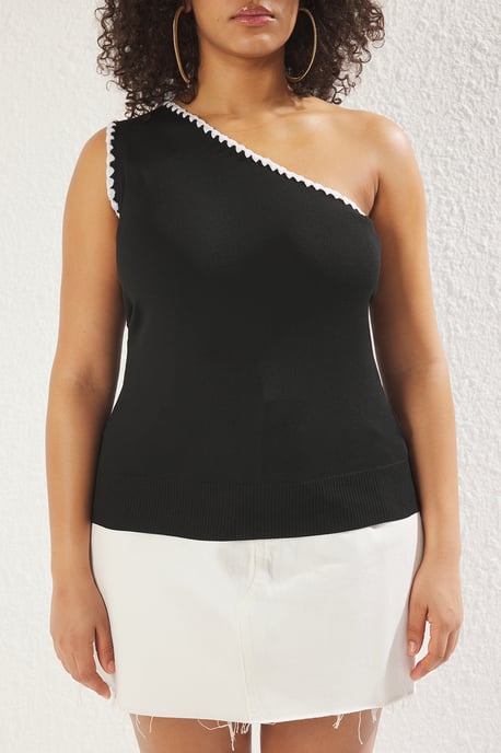 Trendyol Curve Damen Schwarz Colour-Block Ärmellos Tailliert Große Größen Blusen - Image 2