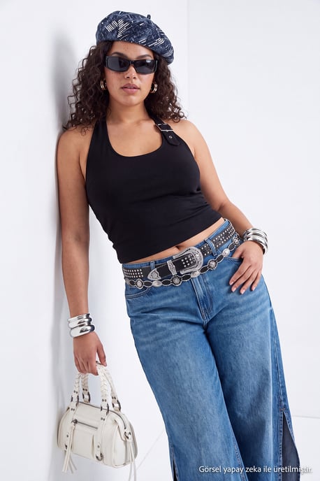 Trendyol Curve Damen Schwarz Einfarbig Ärmellos Tailliert Große Größen Blusen - Image 4