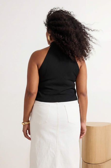 Trendyol Curve Ärmellose Bluse, regular fit, große Größen für Damen - Schwarz - Image 6