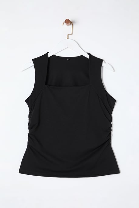 Trendyol Curve Damen ärmellose, taillierte Bluse in großer Größe - Schwarz - Image 5