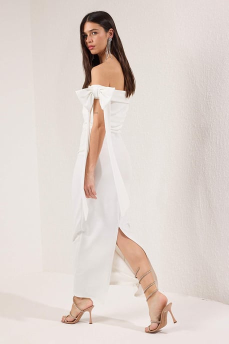 TRENDYOLMİLLA Damen Weiß Colour-Block Maxi Ärmellos Elegant/Abend Bodycon Kleider - Image 2