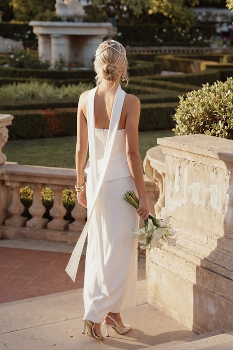TRENDYOLMİLLA Damen Weiß Einfarbig Maxi Ärmellos Meerjungfrau Abend & Ball Kleid - Image 5