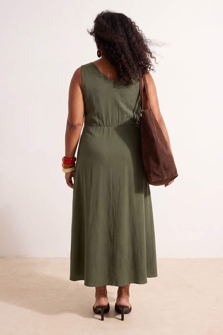 Trendyol Curve Damen Khaki Einfarbig Maxi Ärmellos Casual A-Linie Große Größen Kleid - Image 2