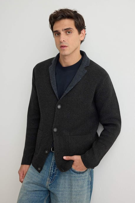 TRENDYOL MAN Herren Grau Einfarbig Lang Regular Fit Cardigans - Image 1