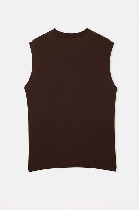 Trendyol Curve Damen Braun Einfarbig Ärmellos Tailliert Große Größen Blusen - Image 5