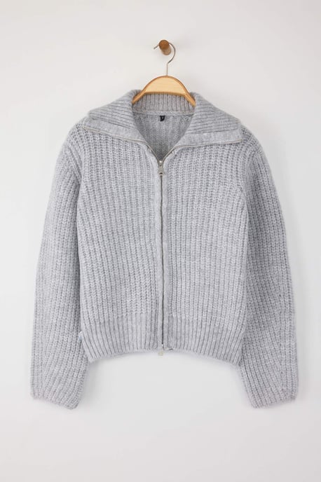 TRENDYOLMİLLA Damen Grau Einfarbig Lang Locker Cardigans - Image 4