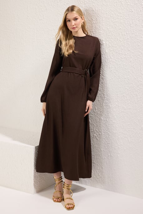 Trendyol Modest Damen Braun Einfarbig Maxi Lang Casual Skater Modest Kleider - Image 1