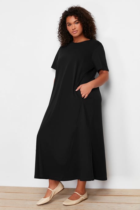 Trendyol Curve Damen Schwarz Einfarbig Maxi Kurz Casual Gerade Große Größen Kleid - Image 5