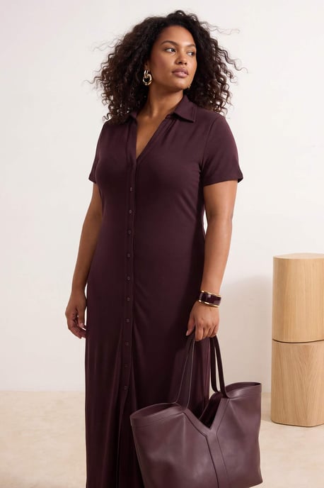 Trendyol Curve Einfarbiges Maxikleid, knielang, gerade Schnitt in großen Größen (Curve) - Braun - Image 2