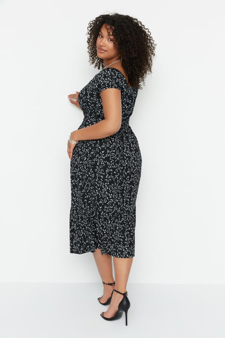 Trendyol Curve Damen Schwarz Geblümt Maxi Kurz Elegant/Abend A-Linie Große Größen Kleid - Image 4