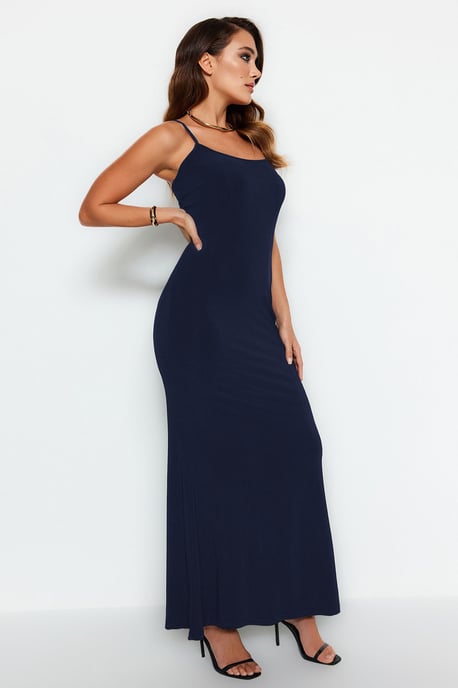 TRENDYOLMİLLA Damen Dunkelblau Einfarbig Maxi Ärmellos Casual Meerjungfrau Kleider - Image 2