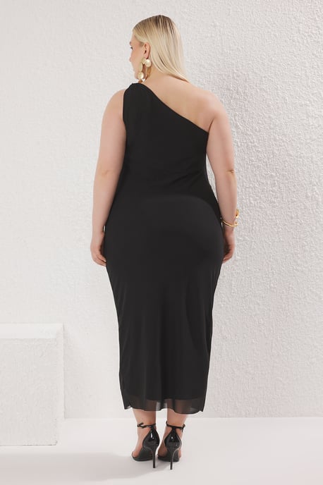 Trendyol Curve Damen Schwarz Einfarbig Maxi Ärmellos Party Bodycon Große Größen Kleid - Image 3