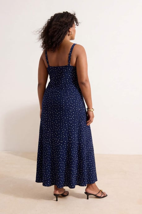 Trendyol Curve Damen Dunkelblau Gepunktet Maxi Ärmellos Casual Meerjungfrau Große Größen Kleid - Image 2