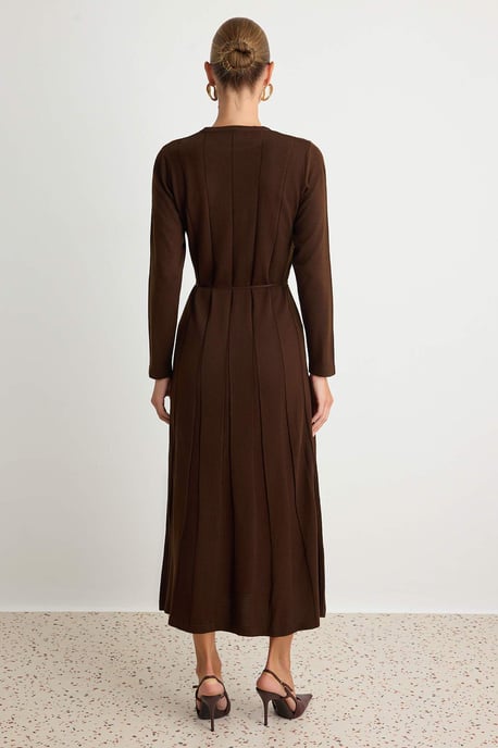 Trendyol Modest Damen Braun Einfarbig Maxi Lang Casual A-Linie Modest Kleider - Image 3