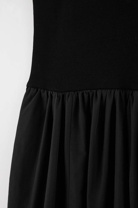 Trendyol Curve Maxikleid, ärmellos, A-Linie, große Größen - Schwarz - Image 4
