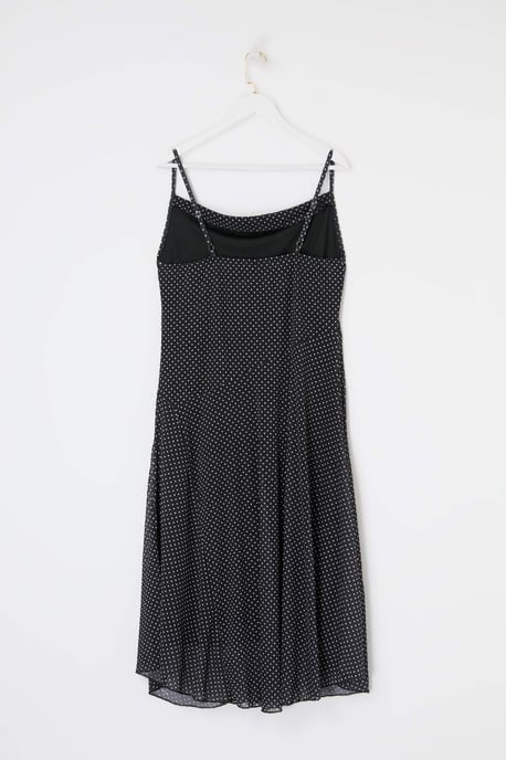 Trendyol Curve Damen Schwarz Kariert Maxi Ärmellos Casual A-Linie Große Größen Kleid - Image 4