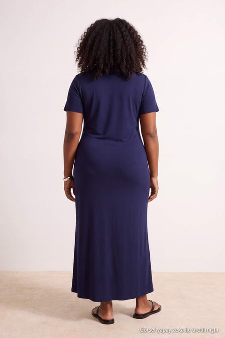 Trendyol Curve Damen Dunkelblau Einfarbig Maxi Kurz Gerade Große Größen Kleid - Image 3