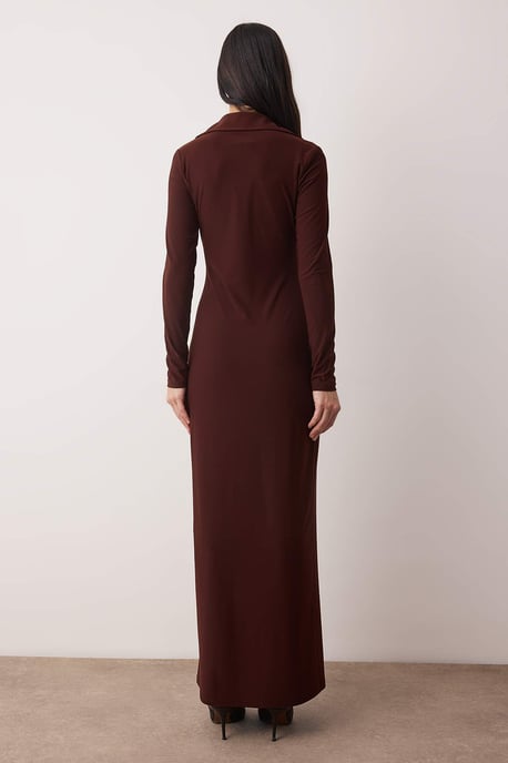 TRENDYOLMİLLA Damen Braun Einfarbig Maxi Lang Casual Bodycon Kleider - Image 3