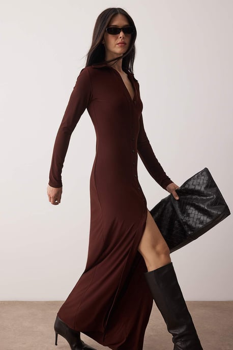TRENDYOLMİLLA Damen Braun Einfarbig Maxi Lang Casual Bodycon Kleider - Image 4