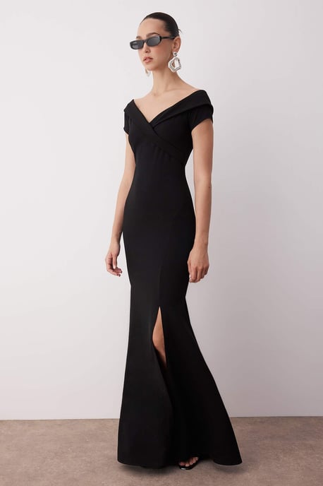 TRENDYOLMİLLA Damen Schwarz Einfarbig Maxi Kurz Elegant/Abend Meerjungfrau Abend & Ball Kleid - Image 1