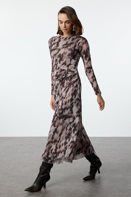 TRENDYOLMİLLA Damen Braun Geblümt Maxi Lang Casual A-Linie Kleider - Image 6