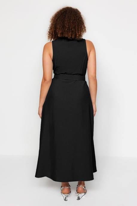 Trendyol Curve Damen Schwarz Einfarbig Maxi Ärmellos Casual Hemdblusenkleid Große Größen Kleid - Image 5