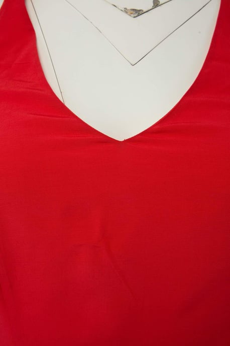 Trendyol Curve Damen Rot Gepunktet Maxi Ärmellos A-Linie Große Größen Kleid - Image 4