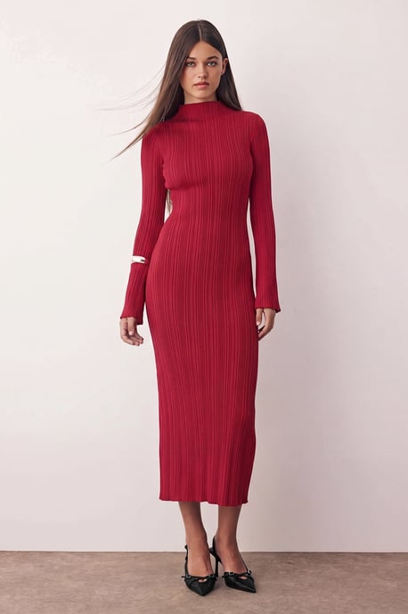 TRENDYOLMİLLA Damen Rot Einfarbig Maxi Lang Casual Bodycon Kleider - Image 1